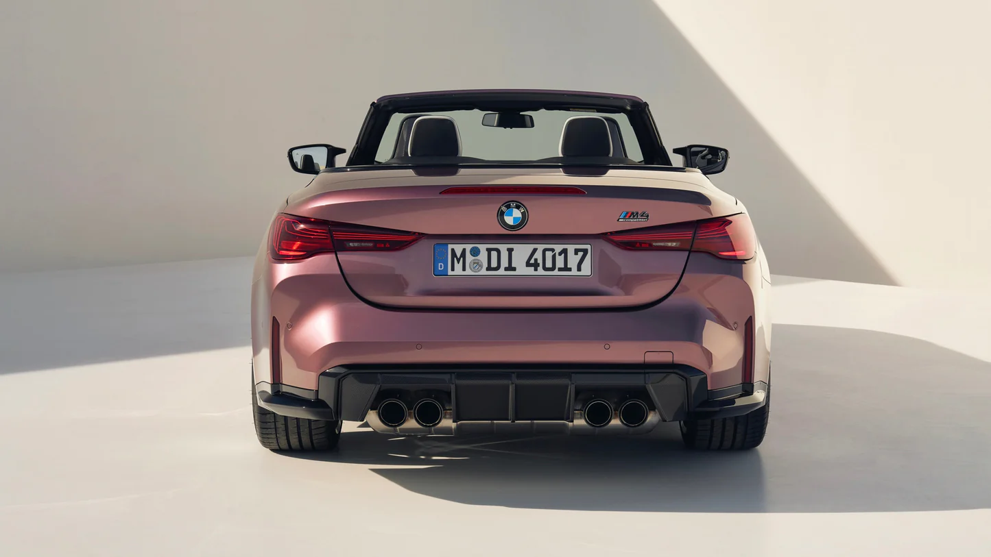 Araç Kapak Fotoğrafı