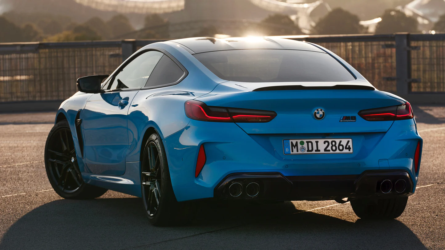 Araç Kapak Fotoğrafı