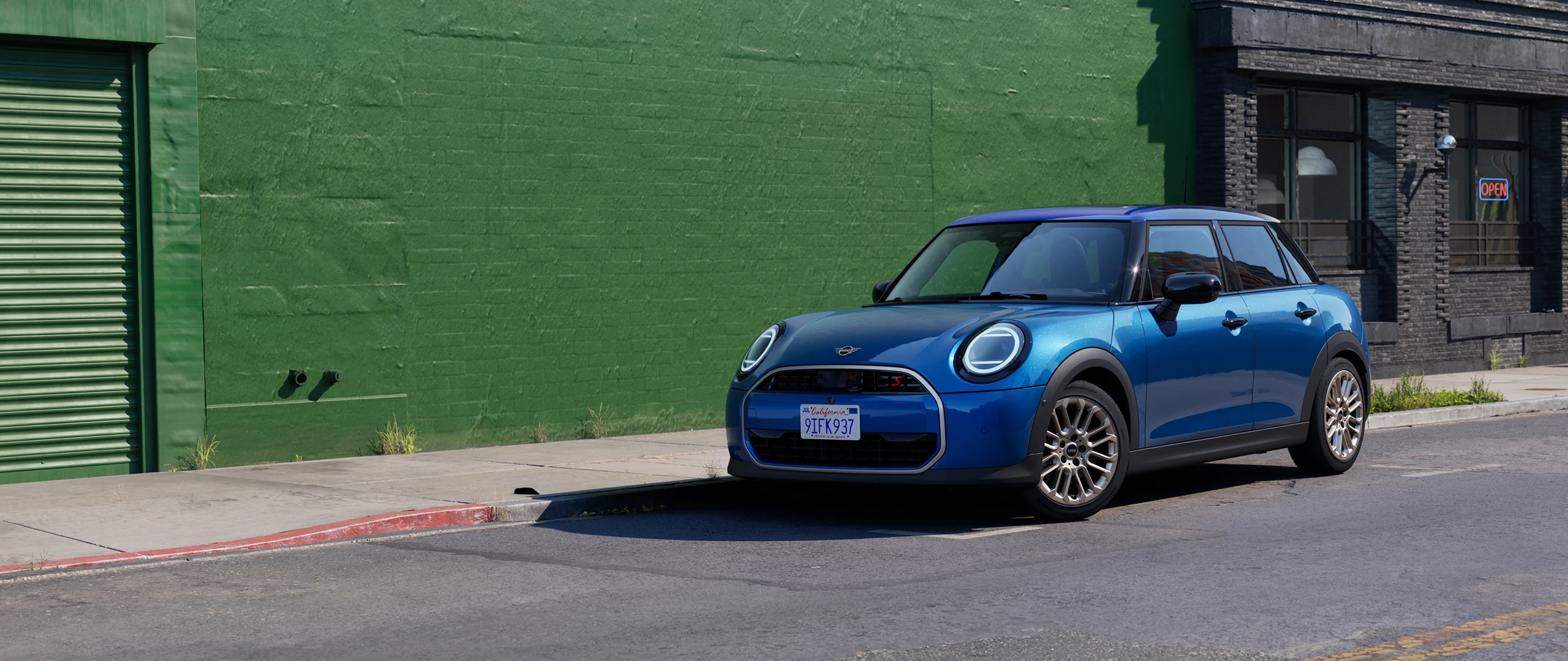 Araç Kapak Fotoğrafı