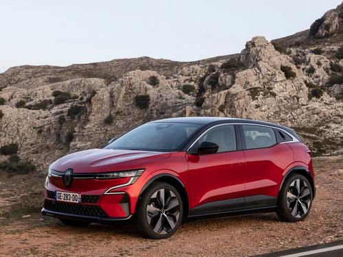 Araç Kapak Fotoğrafı